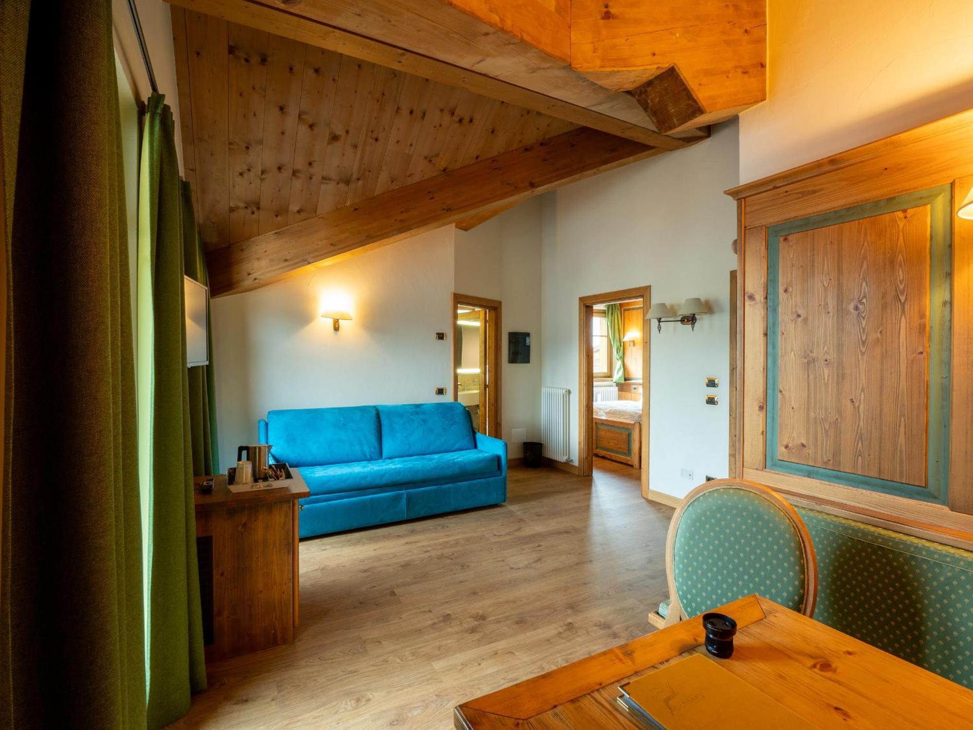 Hotel Cervo Livigno Exterior photo