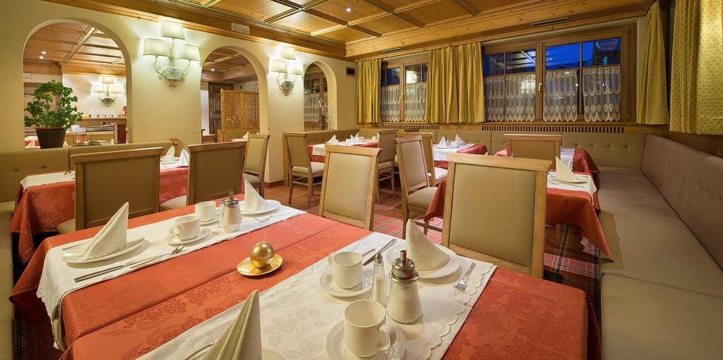 Hotel Cervo Livigno Exterior photo