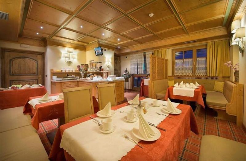 Hotel Cervo Livigno Exterior photo