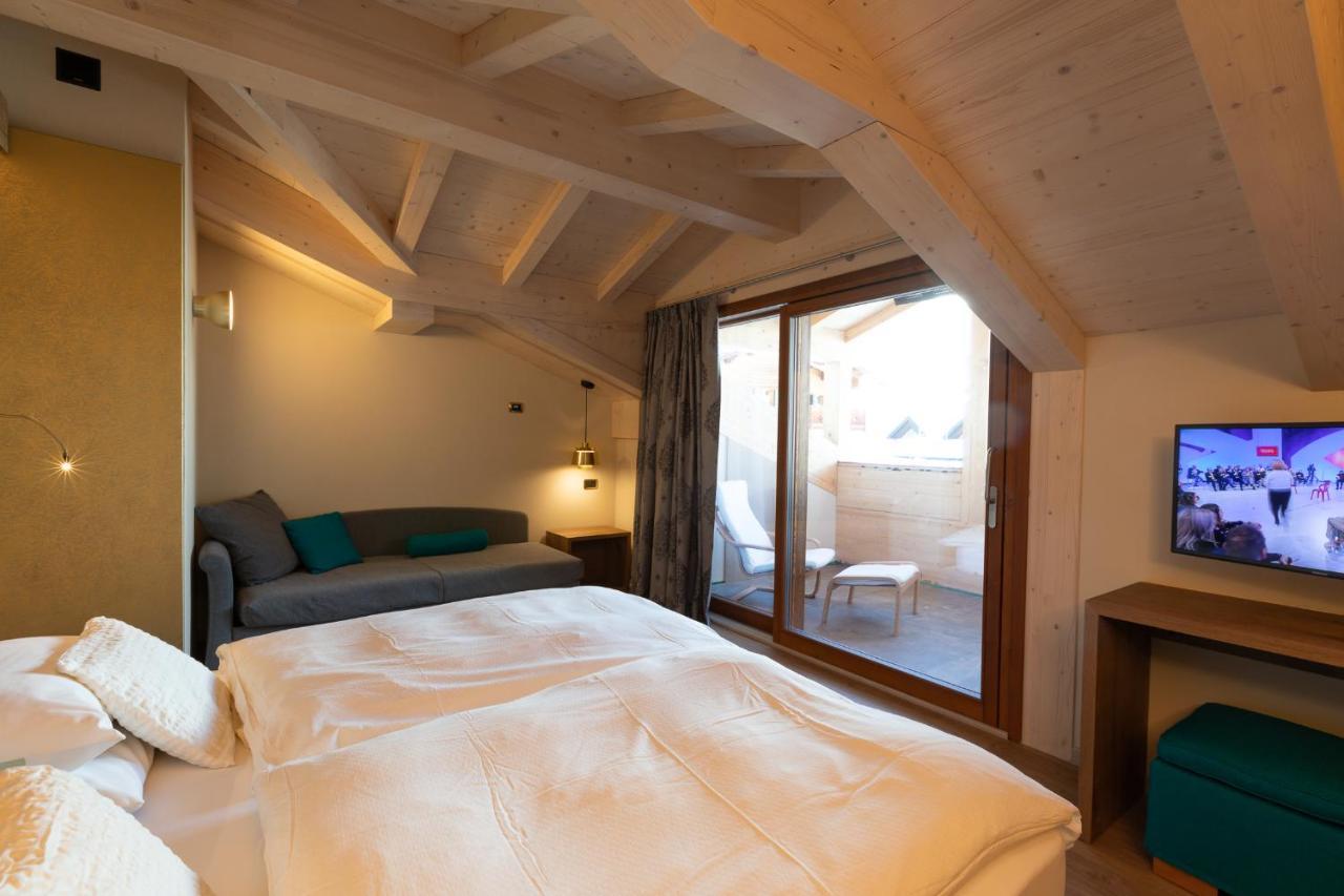 Hotel Cervo Livigno Exterior photo