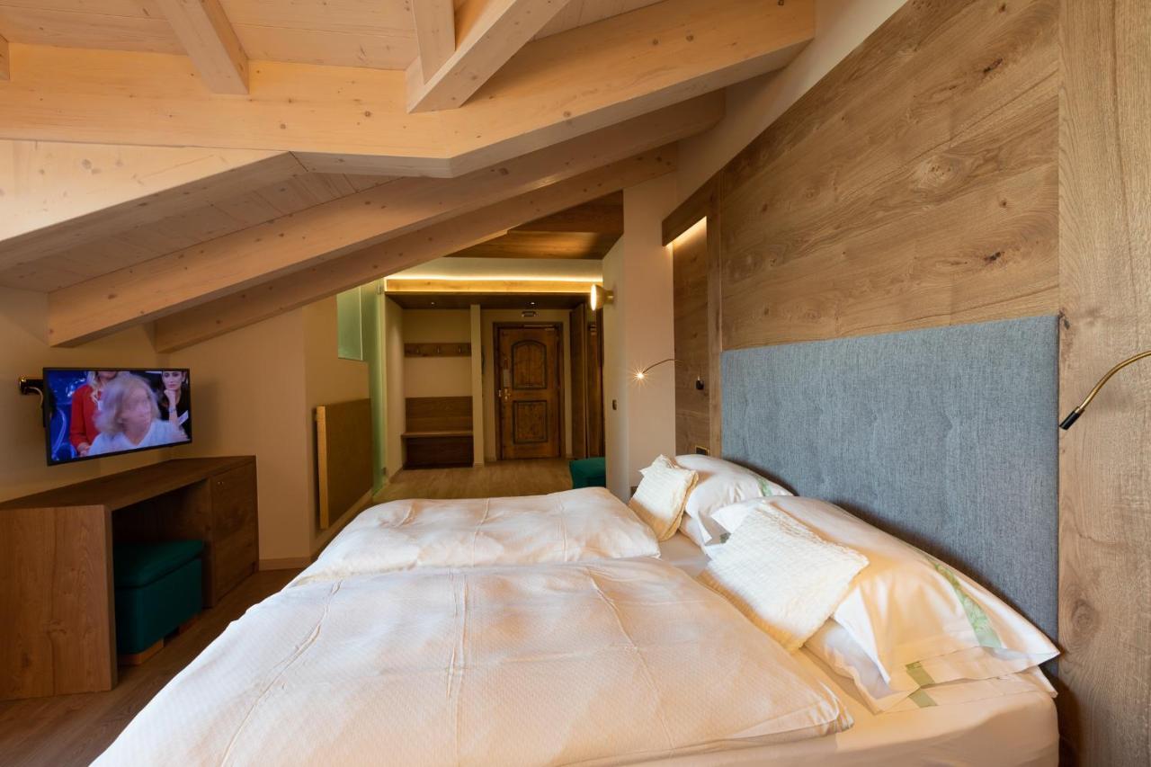 Hotel Cervo Livigno Exterior photo