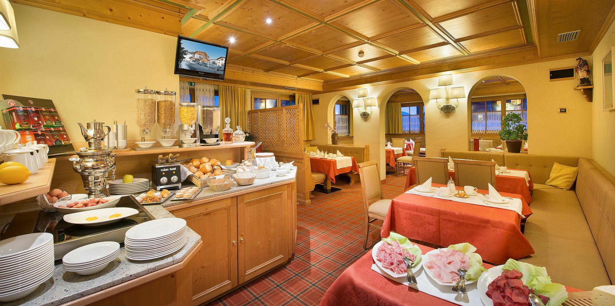 Hotel Cervo Livigno Exterior photo